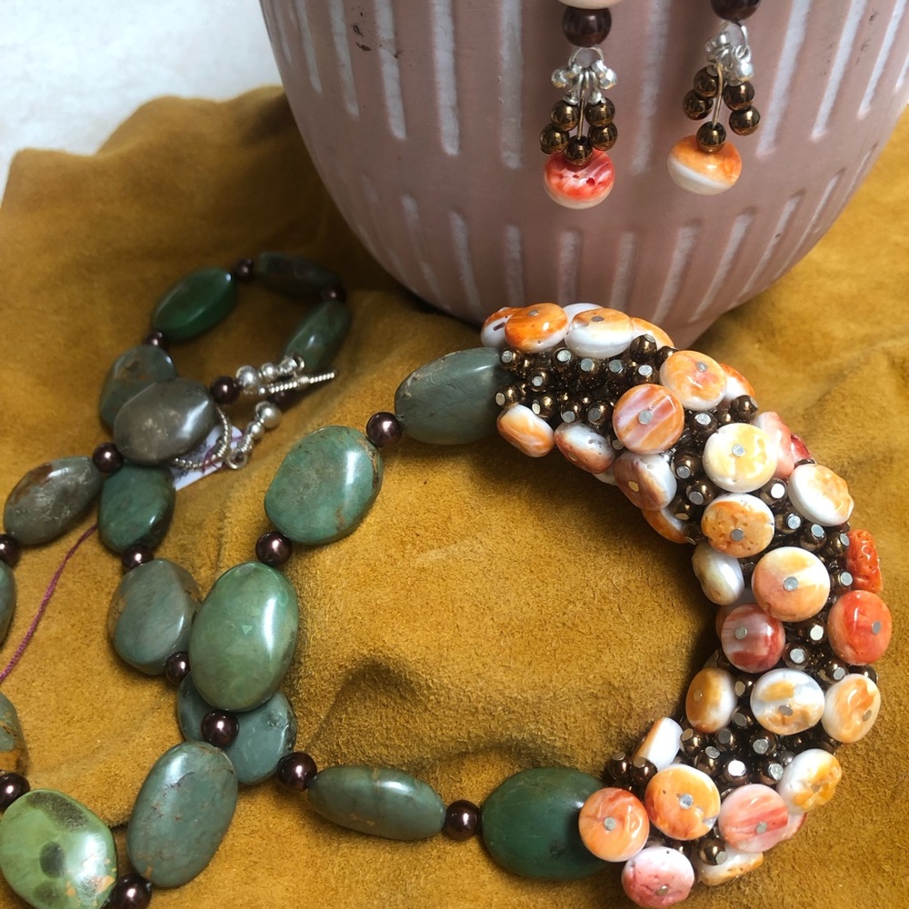 Spiney Oyster and Turquoise Necklace and Earrings